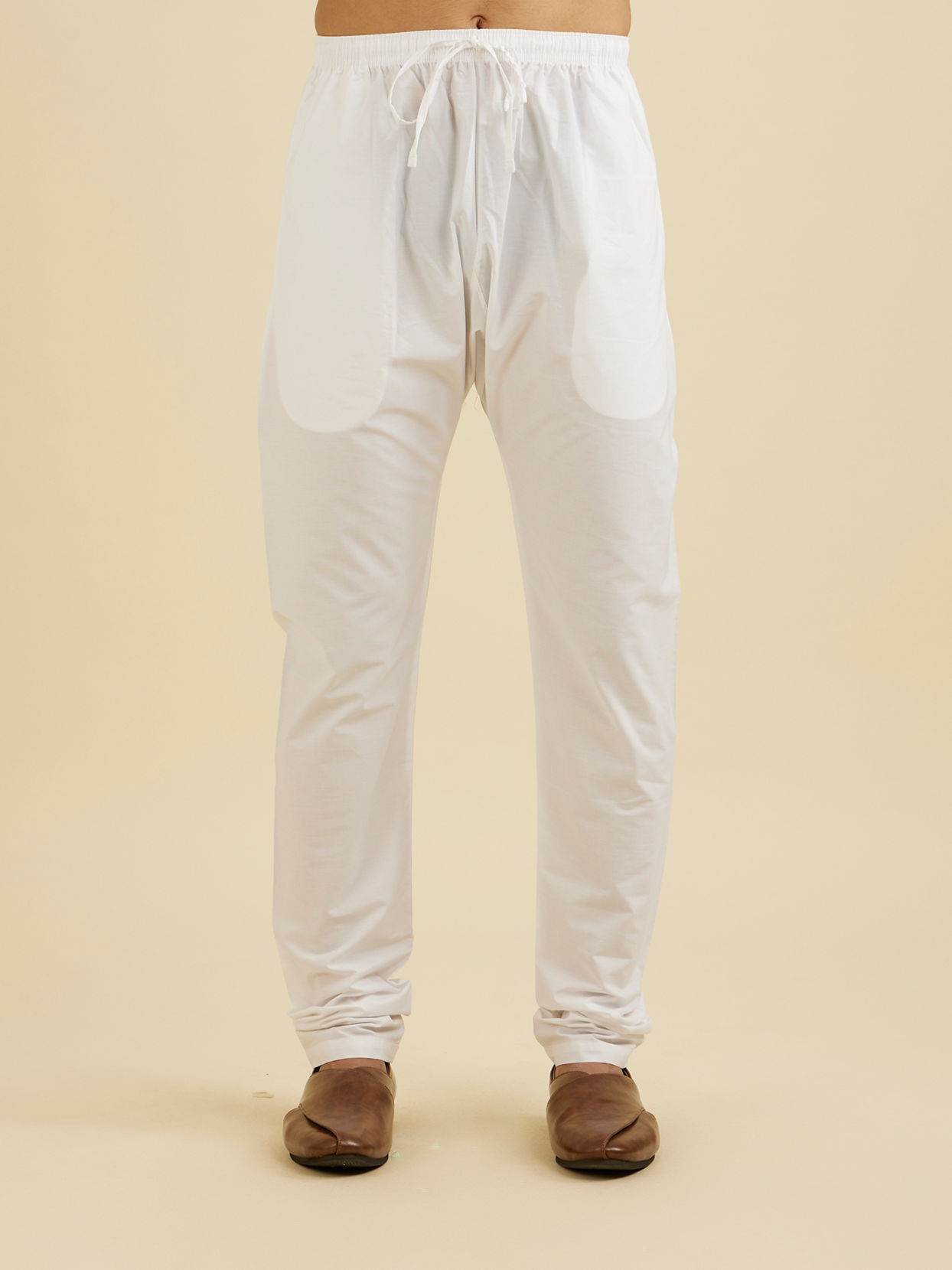 Manyavar Men Cloud White Churidar Pyjama image number 0