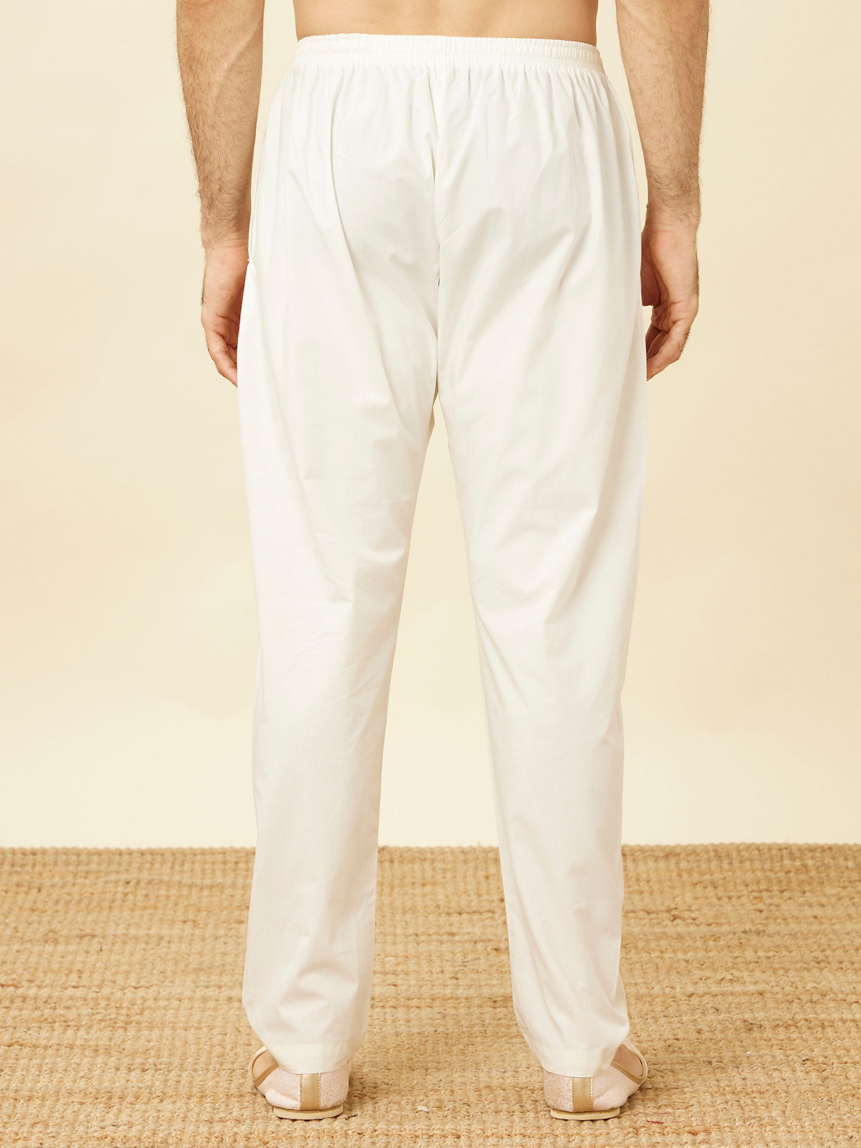 Manyavar Men Off White Pencil Cut Pajama