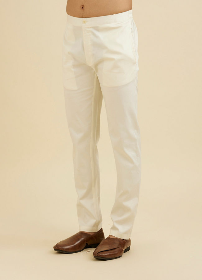 Manyavar Men Warm White Splendor Pant image number 1