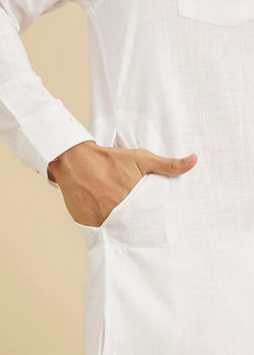 Manyavar Men Elegant White Cotton Pathani Kurta image number 3