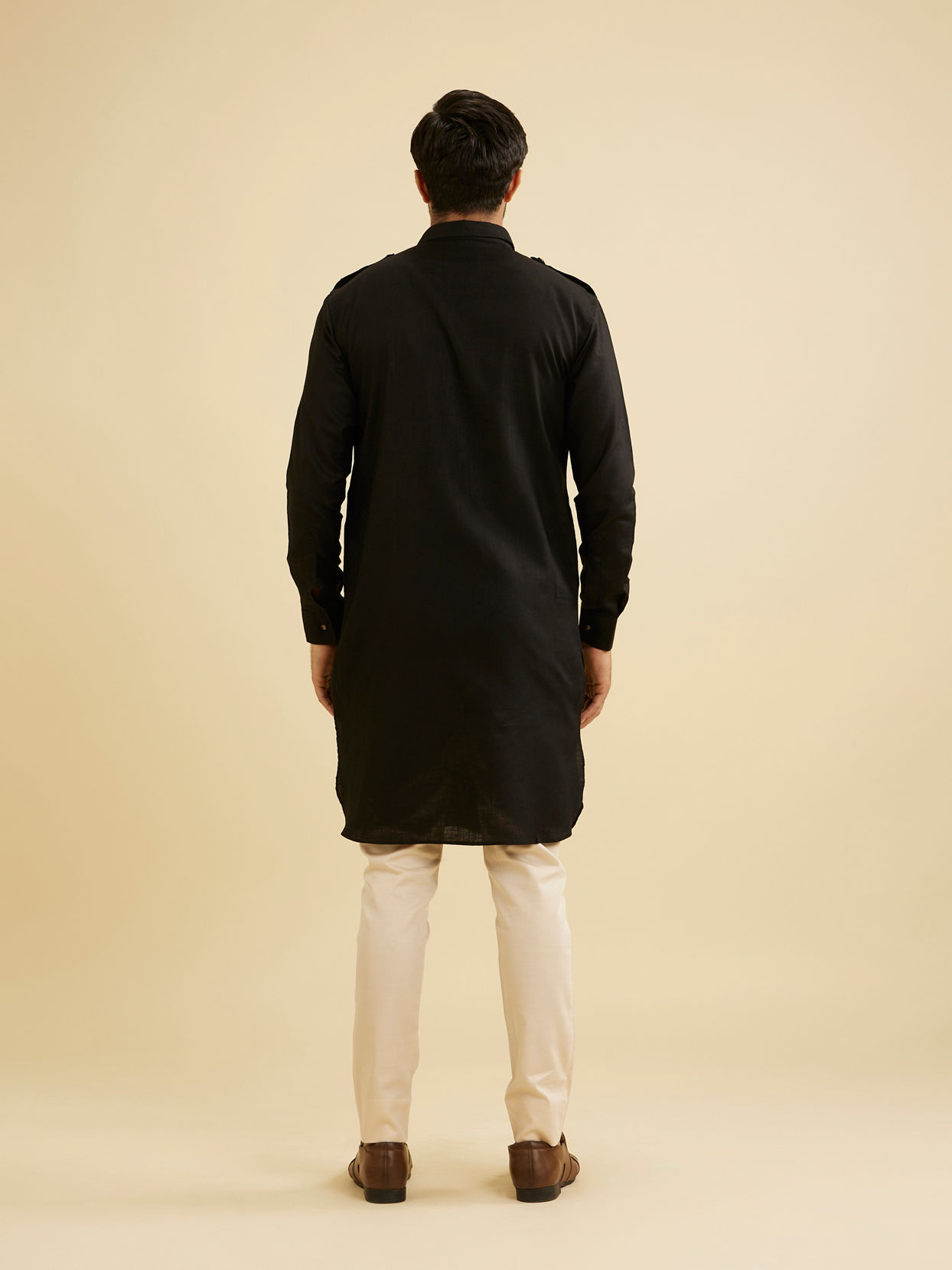 Manyavar Men Black Cotton Pathani Kurta