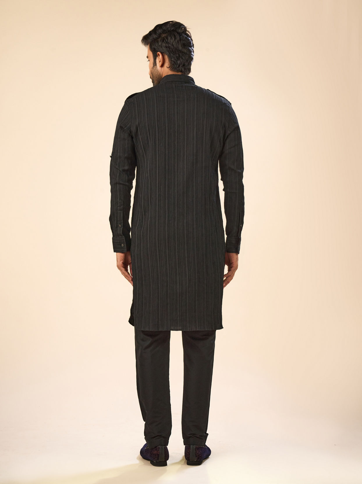 Manyavar Men Black Elegance Spandex Pathani Kurta
