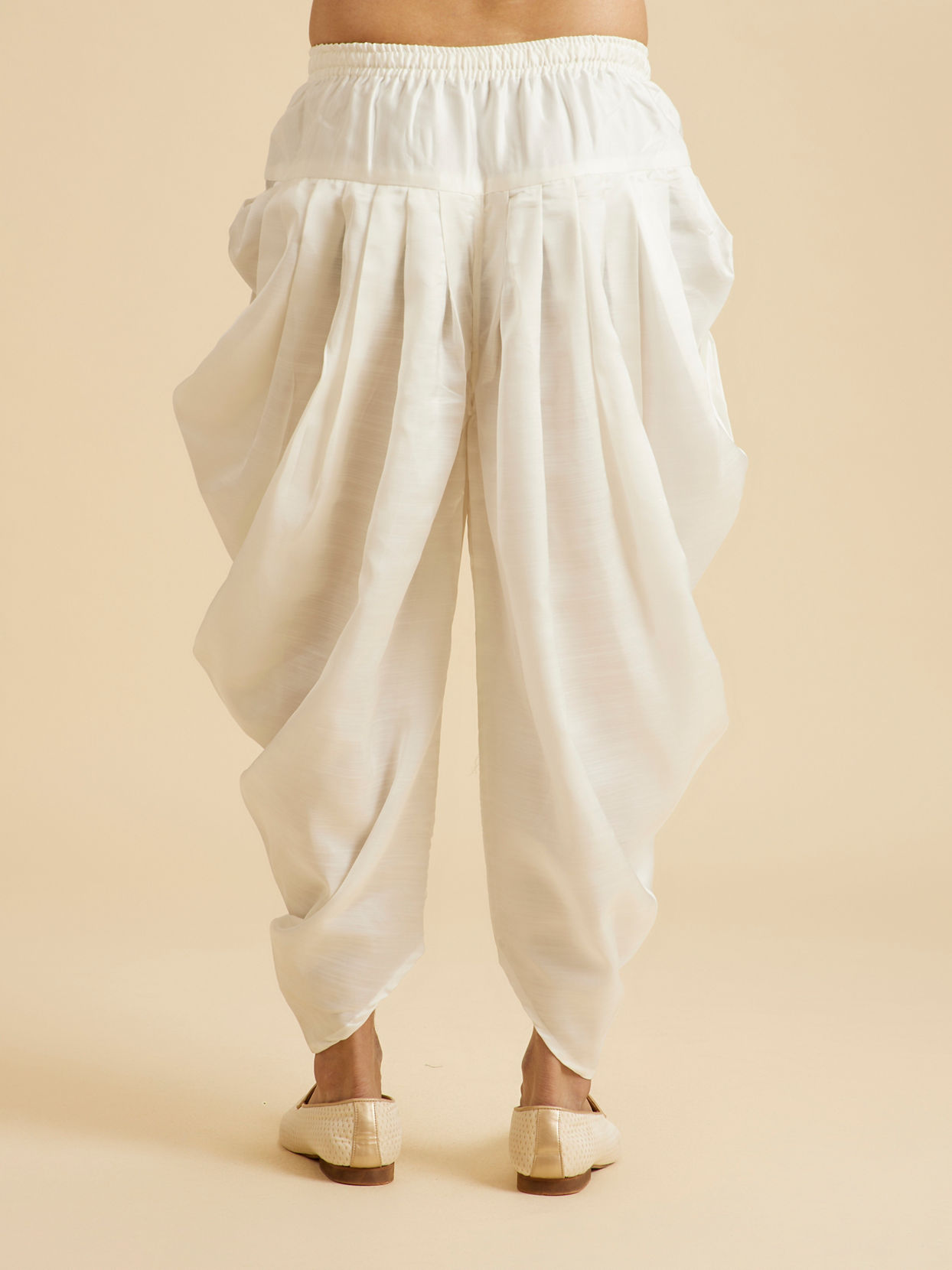 Manyavar Men Cream Satin Patiala