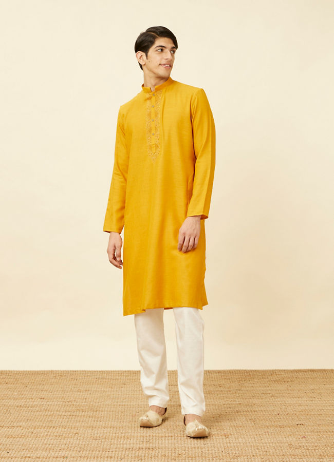 Manyavar Men Cream Pencil Styled Pajama