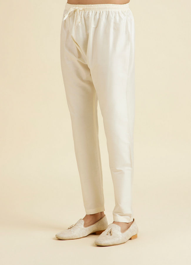 Manyavar Men Warm White Festive Pyjama