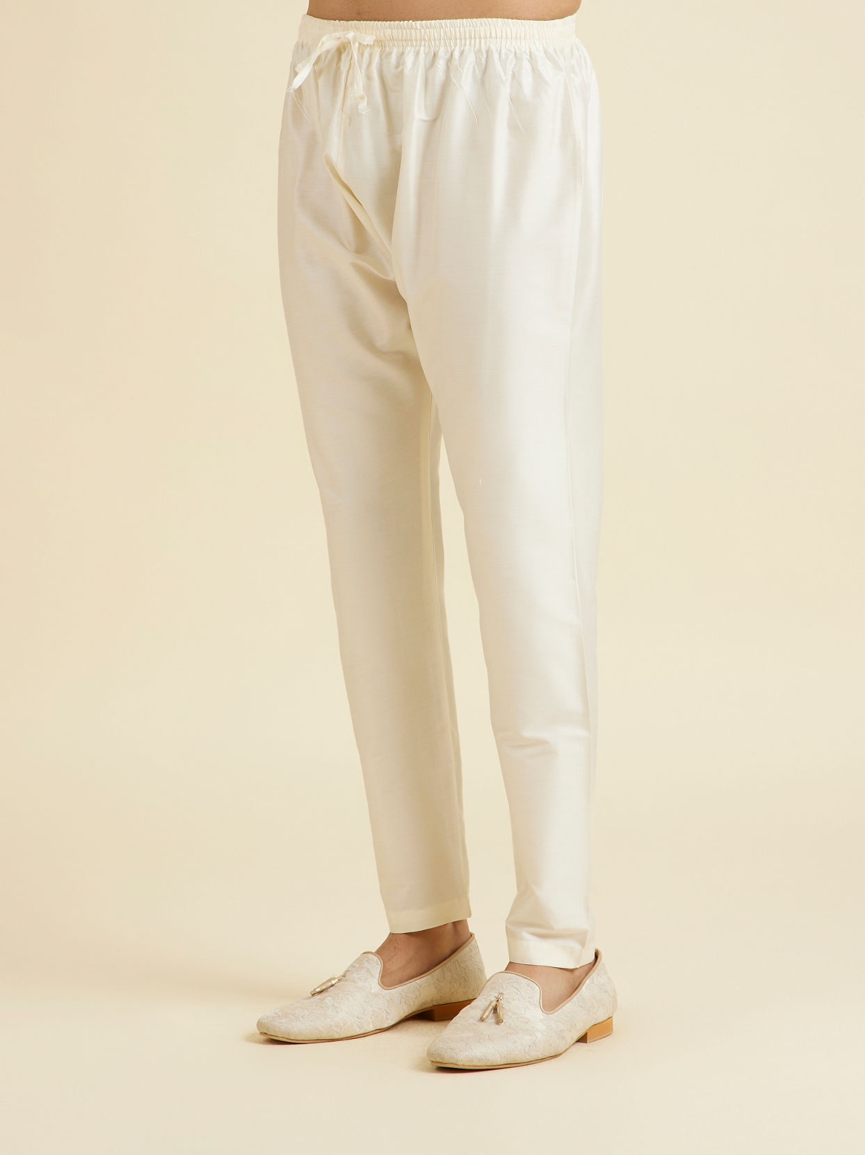 Manyavar Men Warm White Festive Pyjama