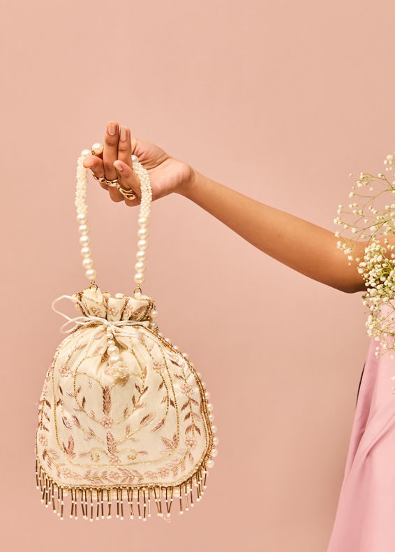 Mohey Women Elegant Cream Bag