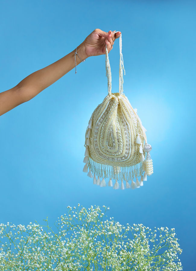 Mohey Women Creamy Dream Potli Bag