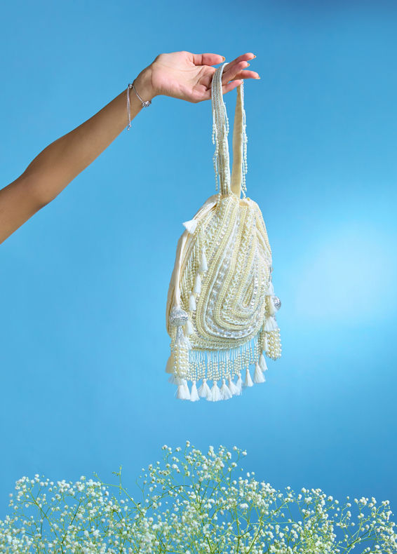 Mohey Women Creamy Dream Potli Bag