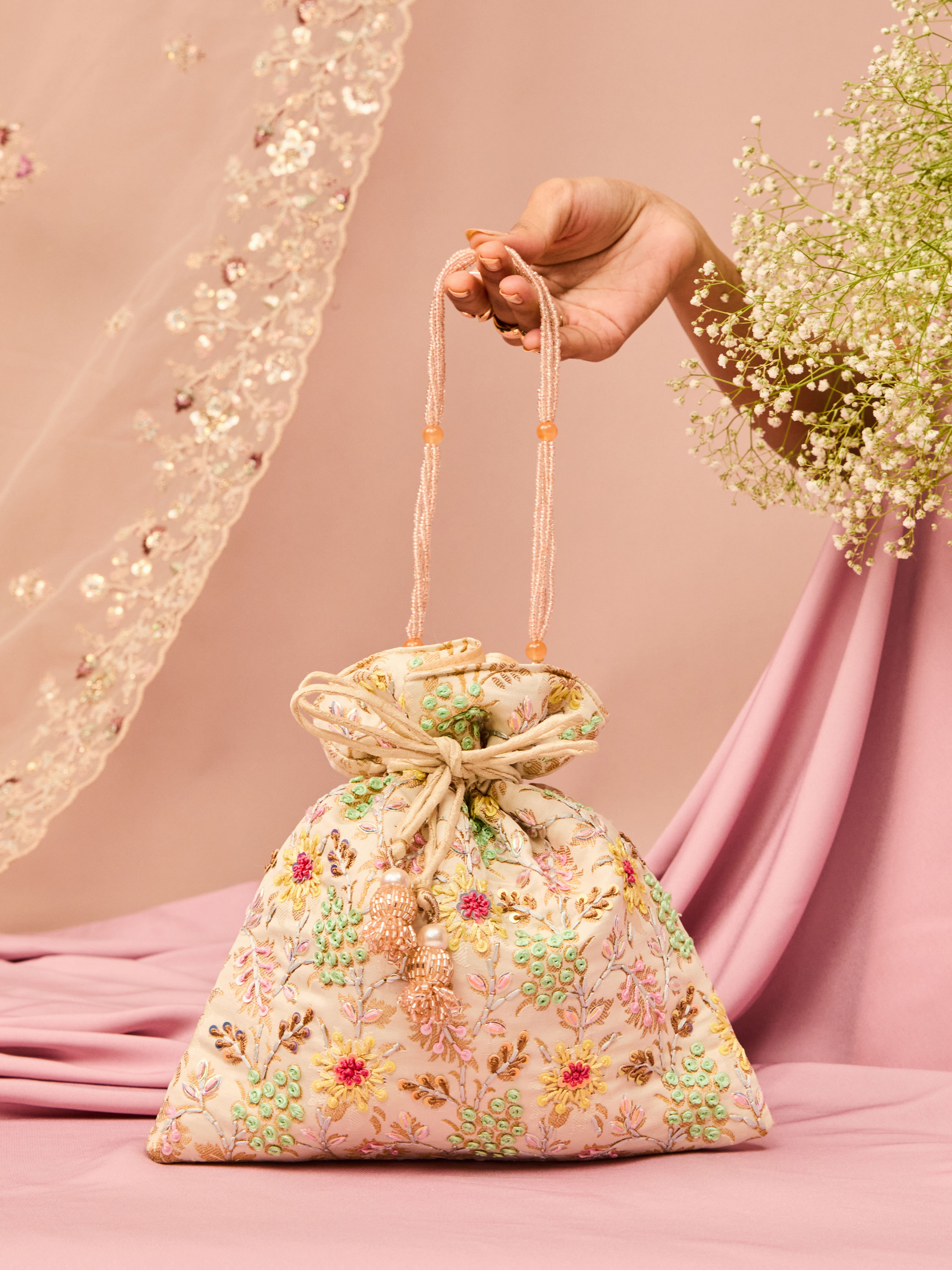 Mohey Women Cream Elegance Art Silk Potli Bag