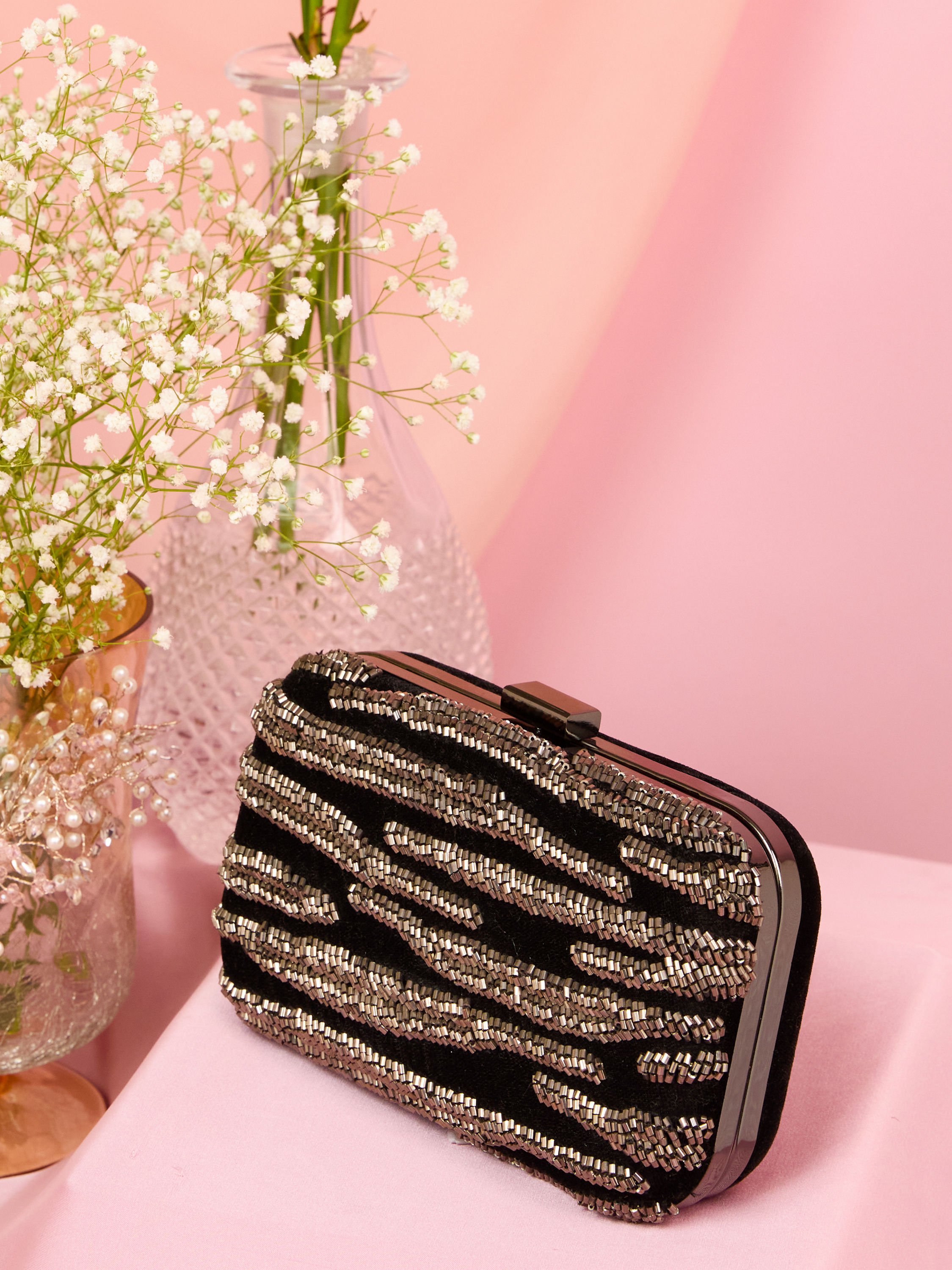 Mohey Women Velvety Charm Grey Black Cluch Bag