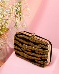 Mohey Women Golden Velvet Festive Clutch Bag