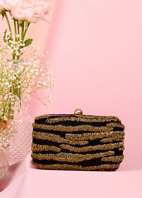 Mohey Women Golden Velvet Festive Clutch Bag