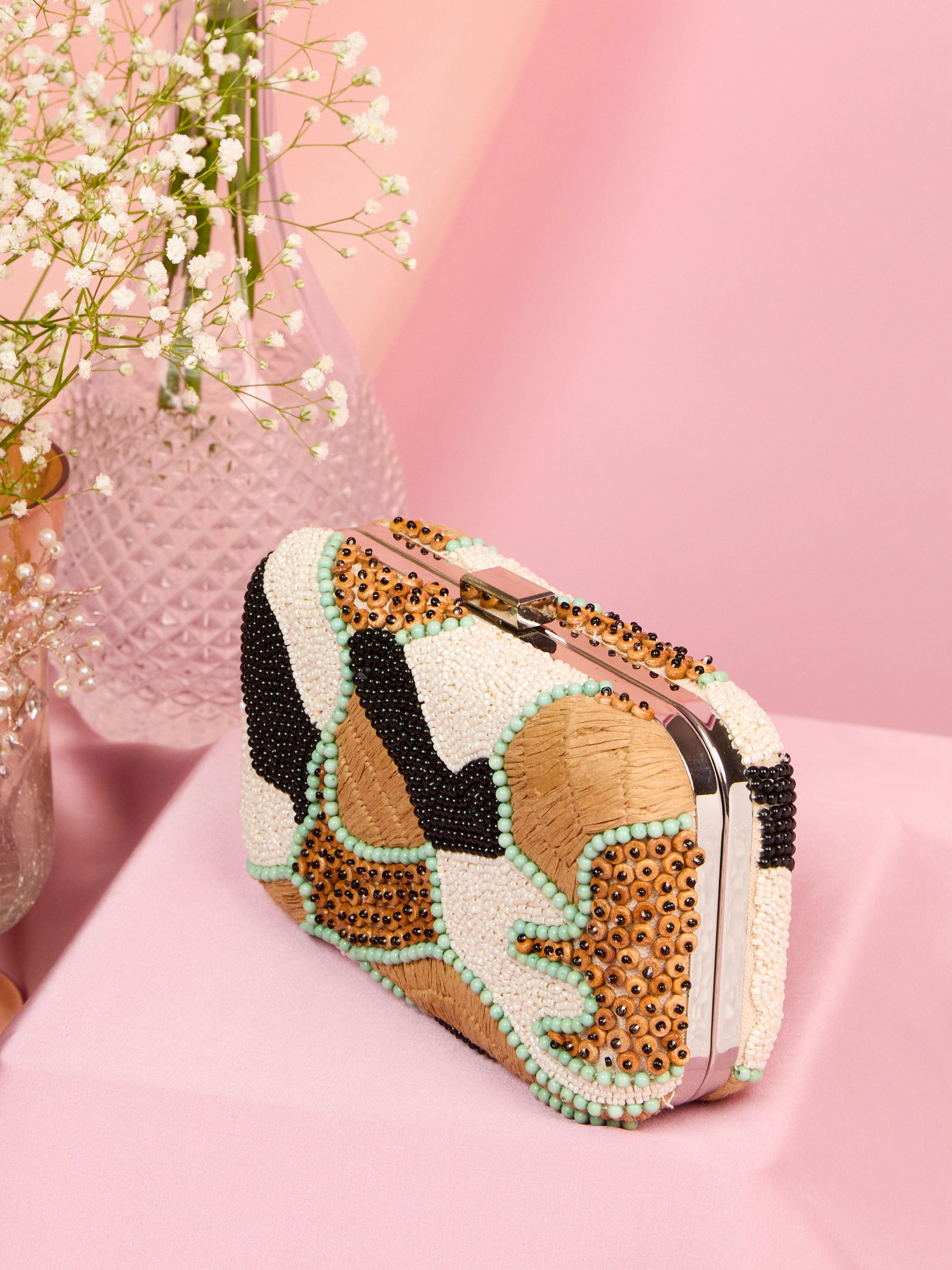 Mohey Women Beige Charm Clutch Bag