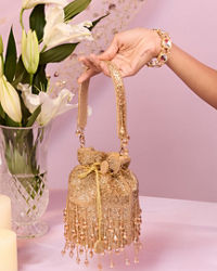 Mohey Women Elegant Fawn Potli Bag