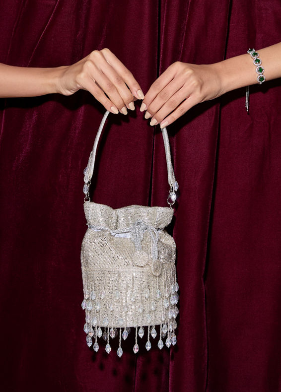 Mohey Women Grey Art Silk Gleam Potli Bag