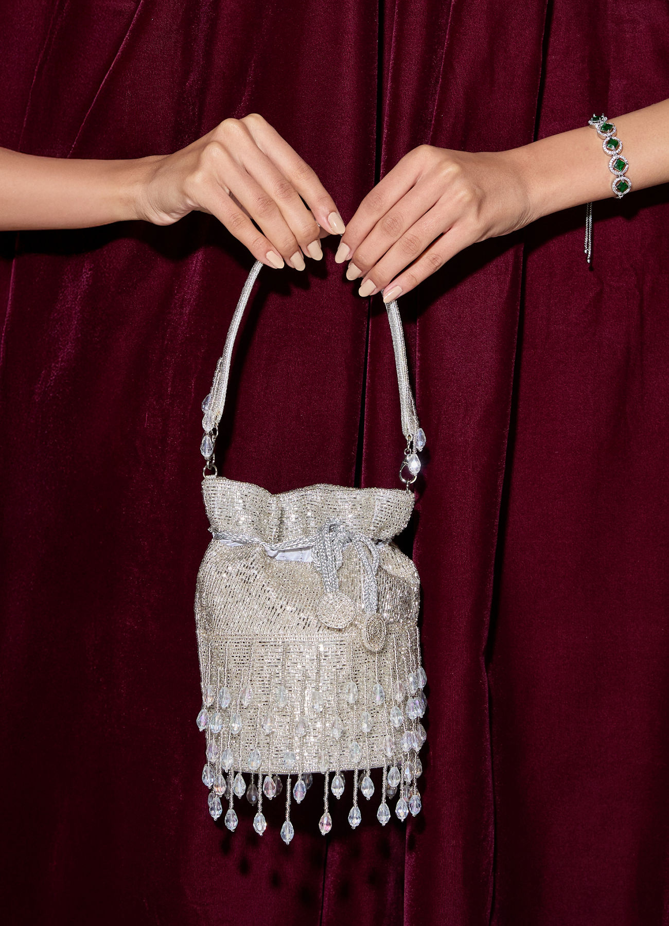 Mohey Women Grey Art Silk Gleam Potli Bag