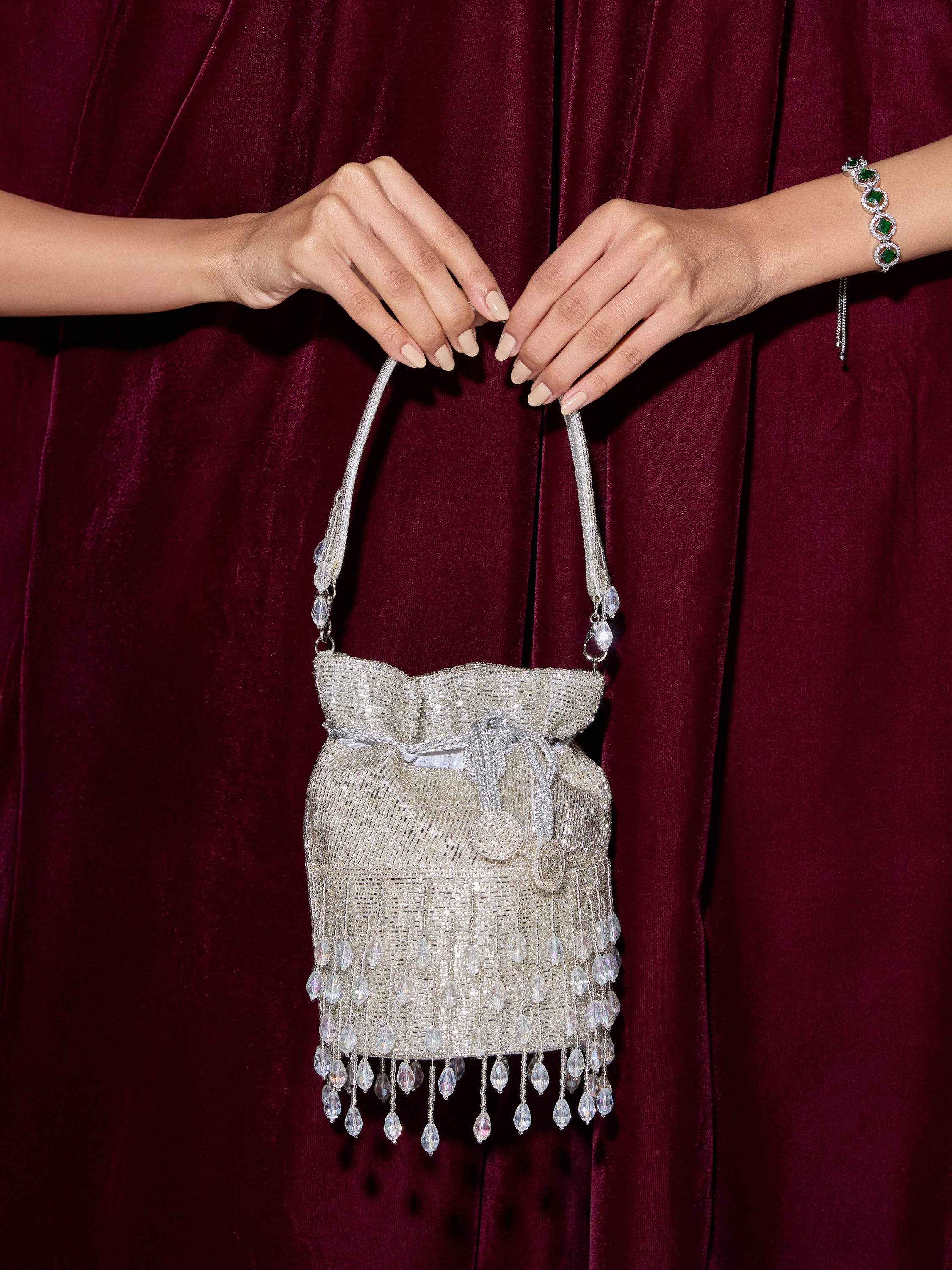 Mohey Women Grey Art Silk Gleam Potli Bag