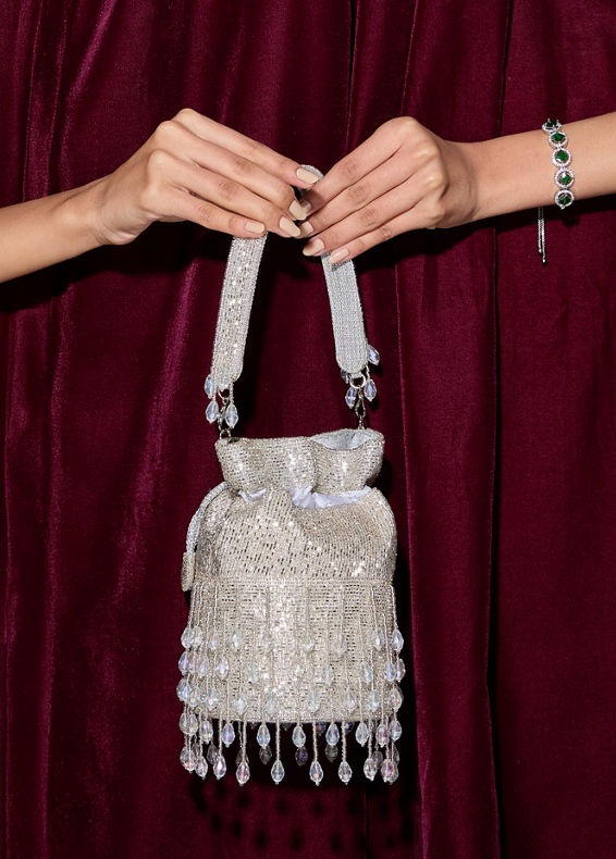 Mohey Women Grey Art Silk Gleam Potli Bag