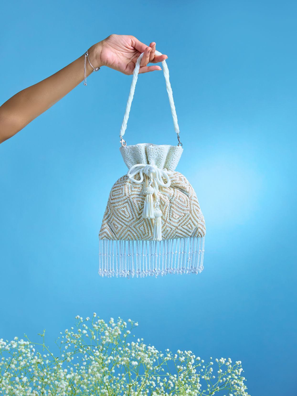 Mohey Women Ethereal Cream Occasion Potli Bag
