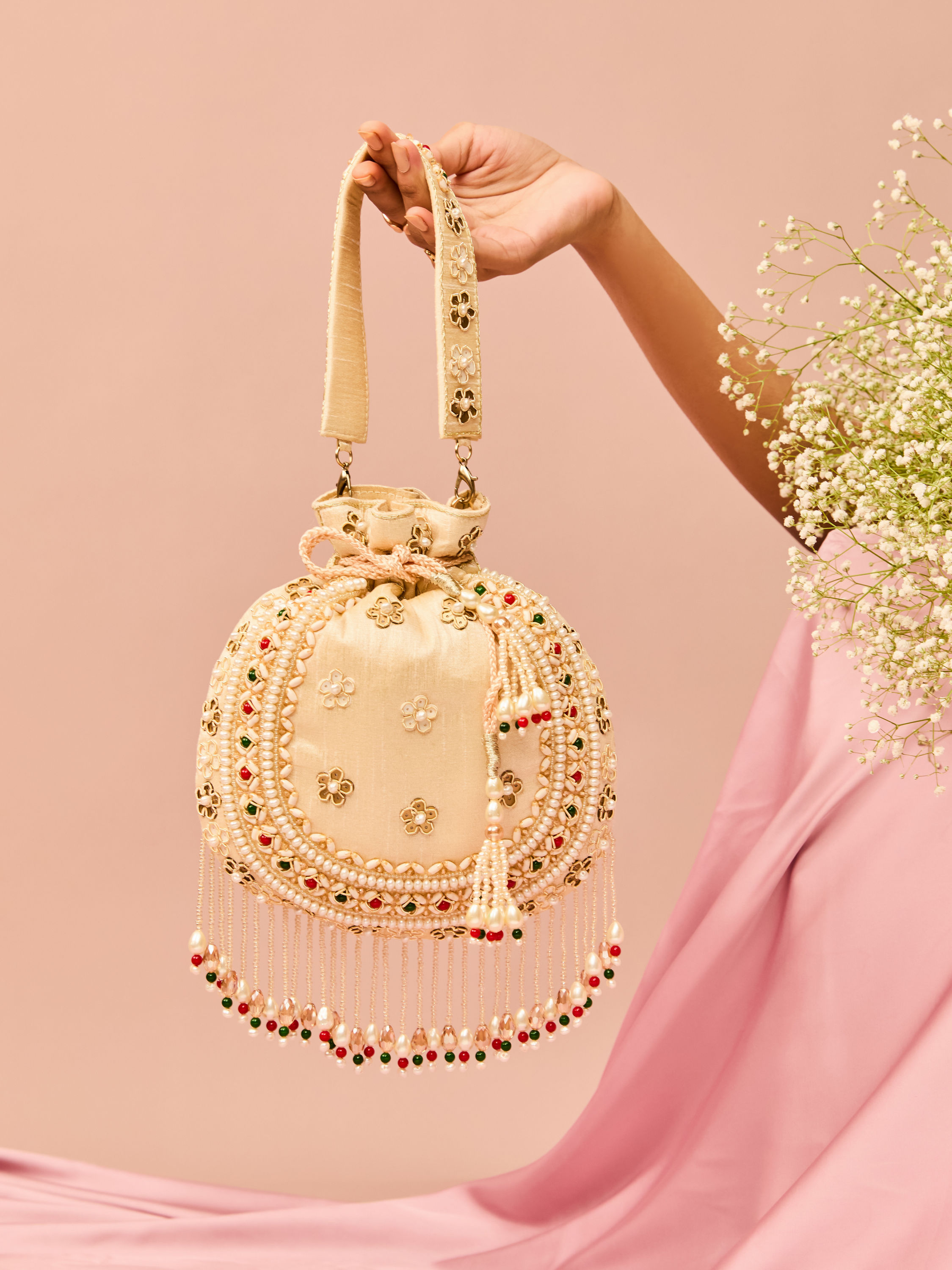 Mohey Women Glistening Cream Celebration Bag