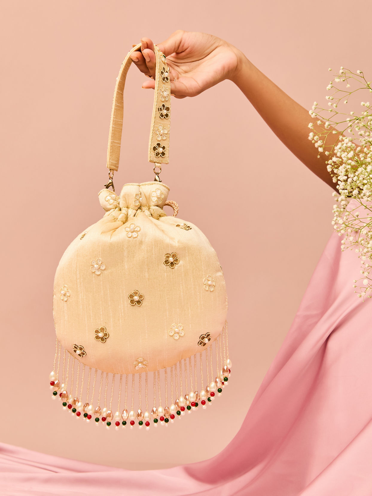 Mohey Women Glistening Cream Celebration Bag