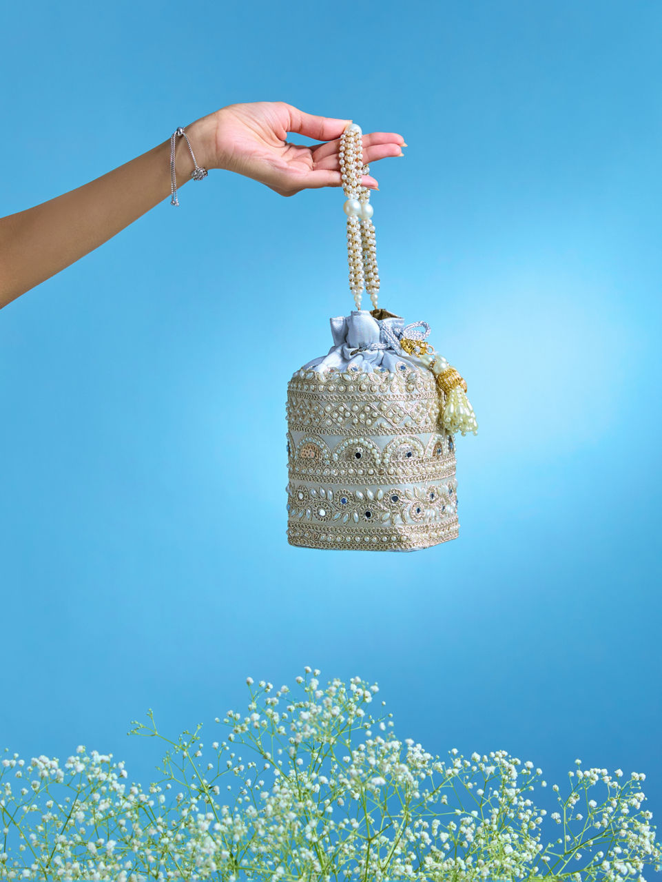 Mohey Women Enchanting Grey Silk Potli Bag