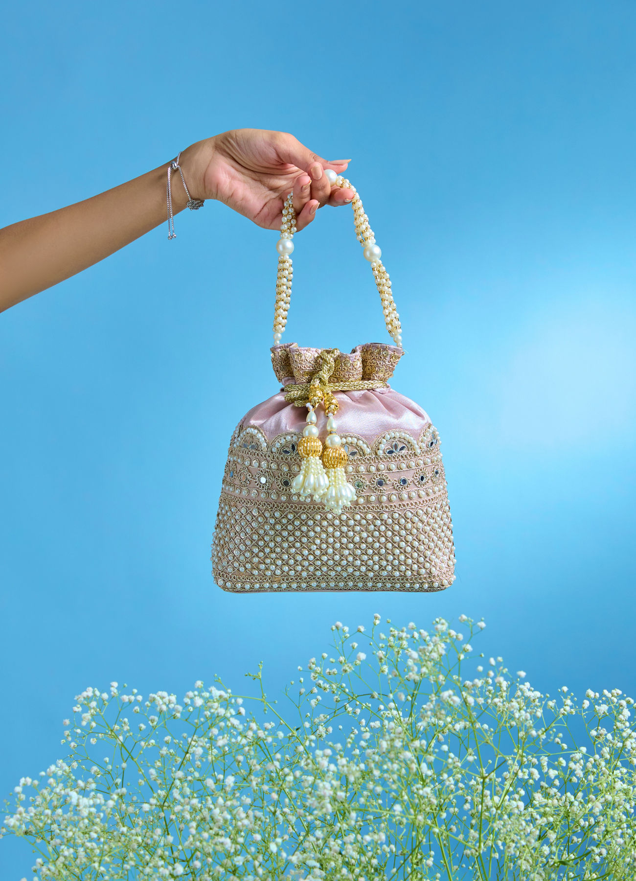 Mohey Women Dusty Pink Elegance Potli Bag