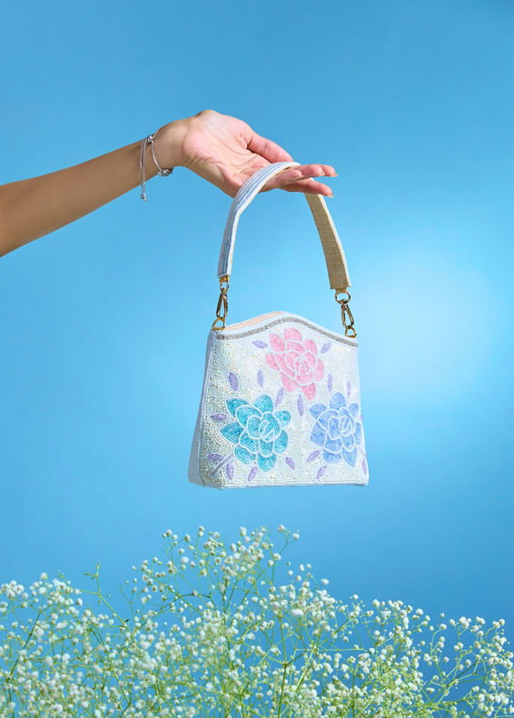 Mohey Women Elegant Cream Potli Bag