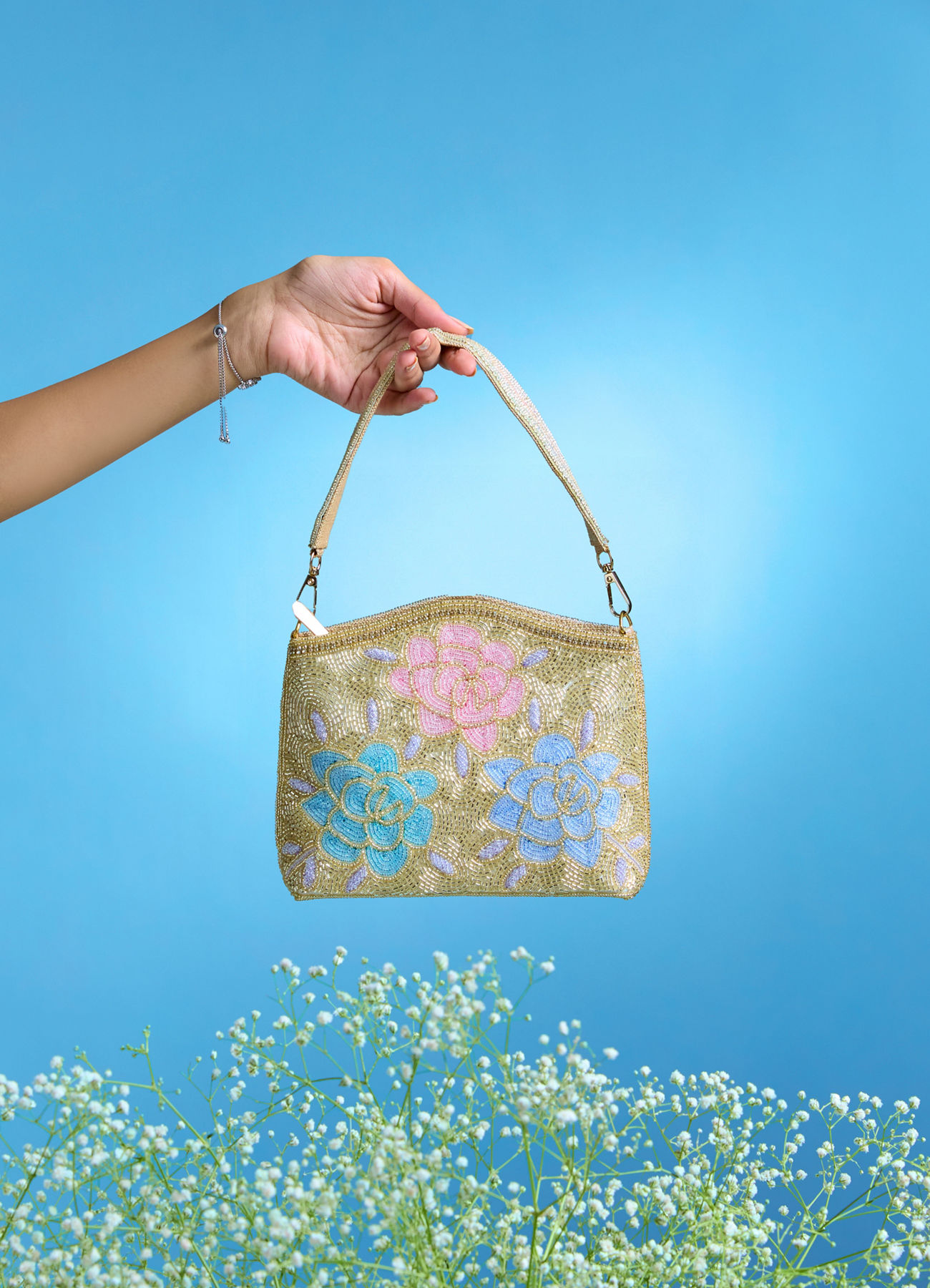 Mohey Women Beige Opulence Silk Bag
