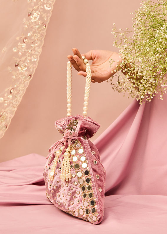 Mohey Women Dusty Pink Velvet Potli Bag