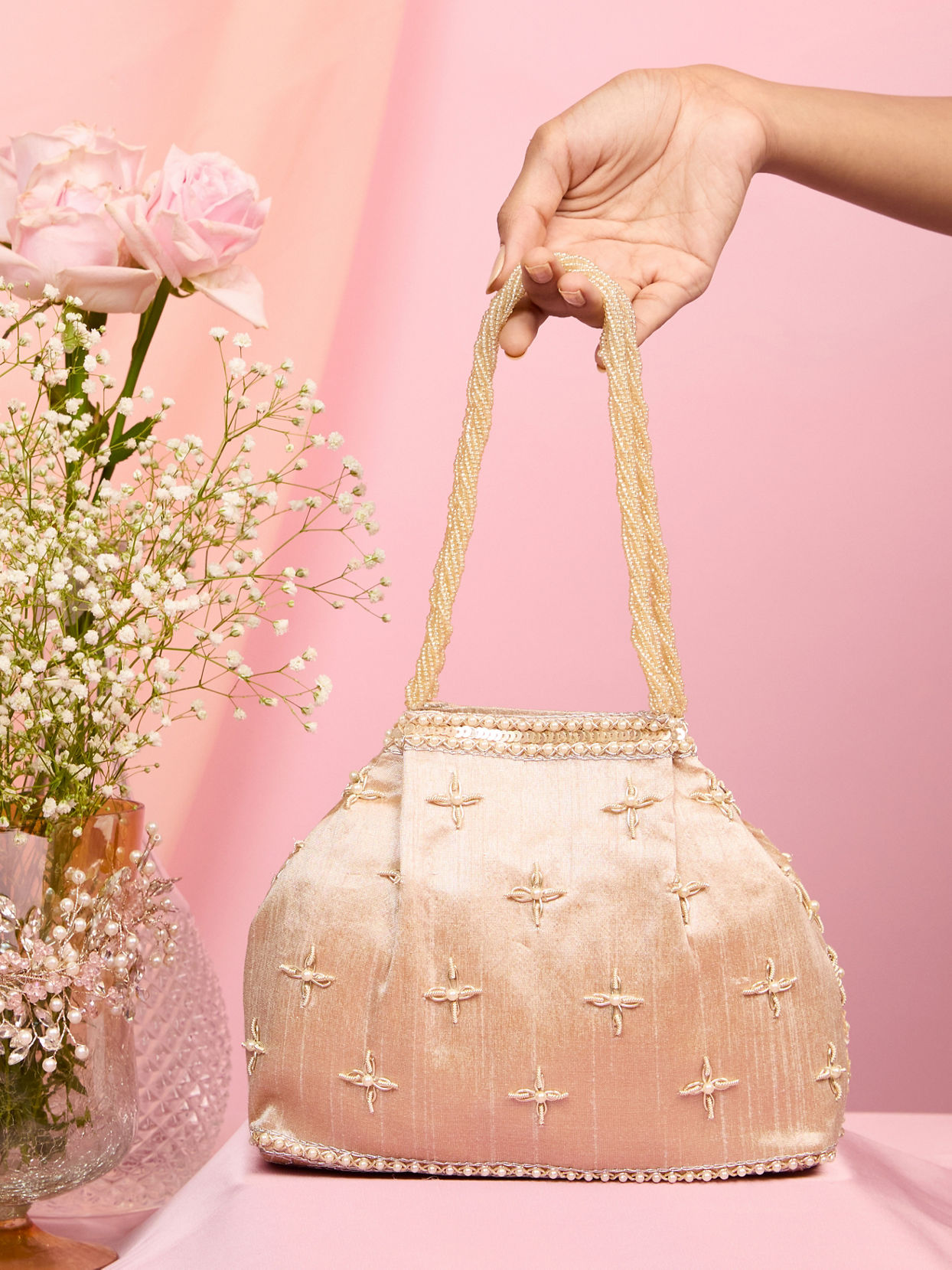 Mohey Women Chic Fawn Art Silk Bag