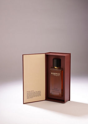 Manyavar Men Oud & Amberwood Perfume image number 2