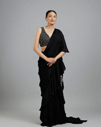 Mohey Women Elegant Black Pre Draped Saree