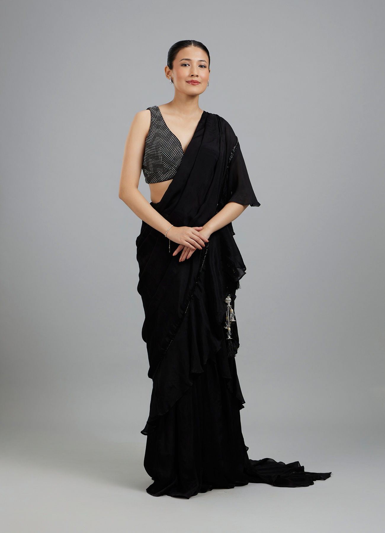 Mohey Women Elegant Black Pre Draped Saree
