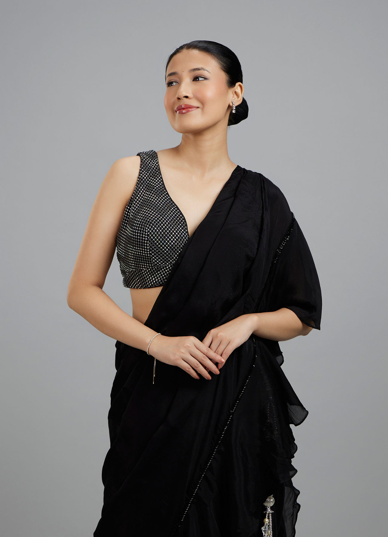 Mohey Women Elegant Black Pre Draped Saree