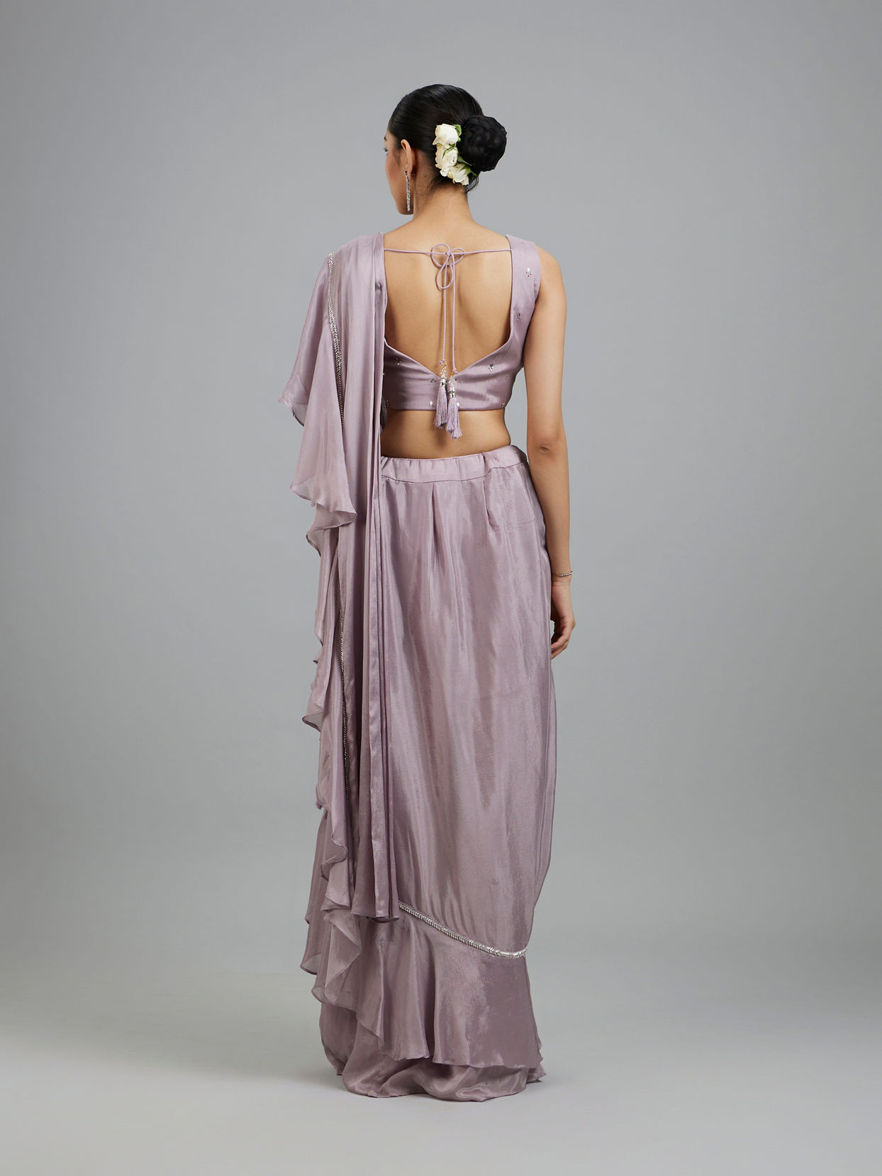 Mohey Women Purple Chinon Pre Draped Saree