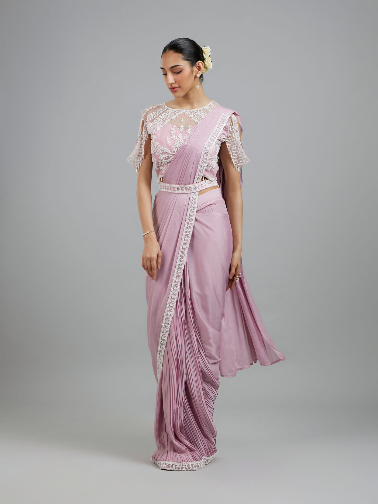Mohey Women Glistening Purple Pre Draped Saree