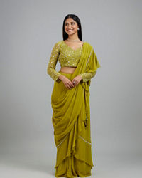 Mohey Women Radiant Green Georgette Pre Draped Saree