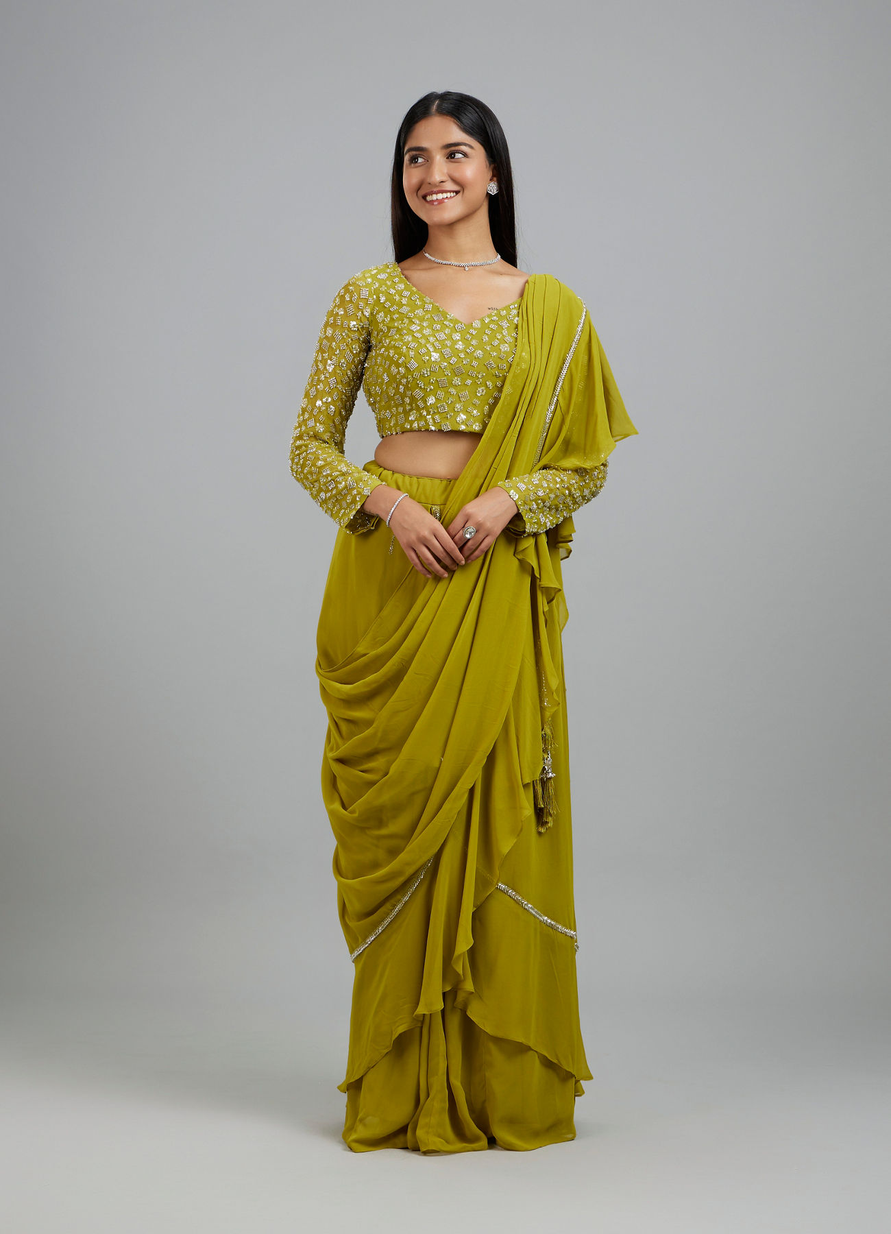 Mohey Women Radiant Green Georgette Pre Draped Saree