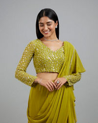 Mohey Women Radiant Green Georgette Pre Draped Saree