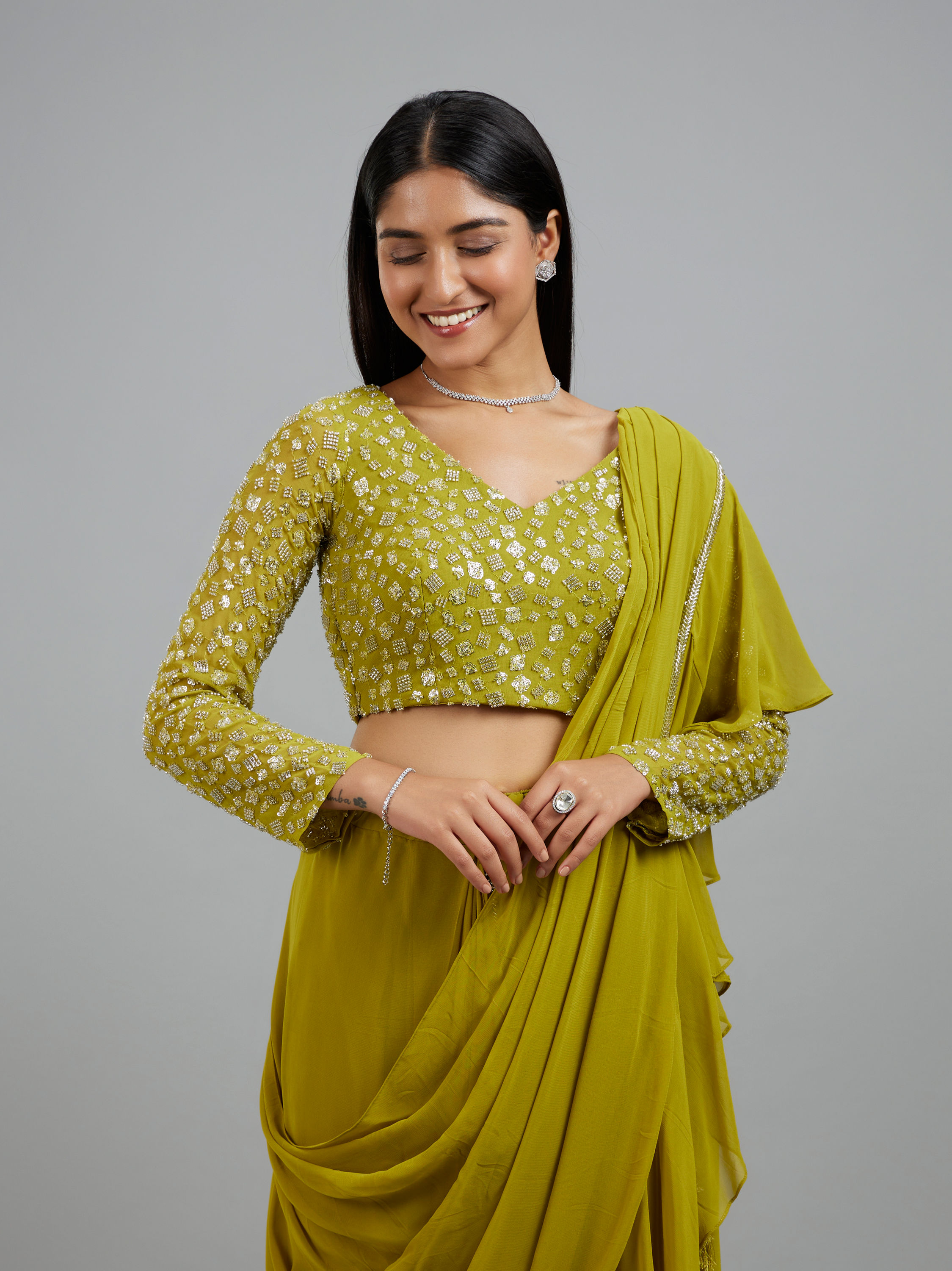 Mohey Women Radiant Green Georgette Pre Draped Saree