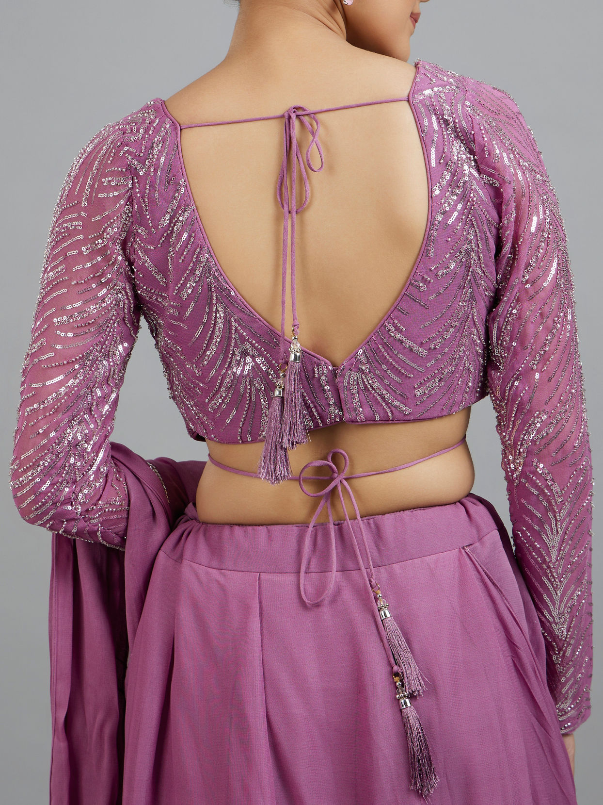 Mohey Women Purple Elegant Georgette Pre Draped Saree