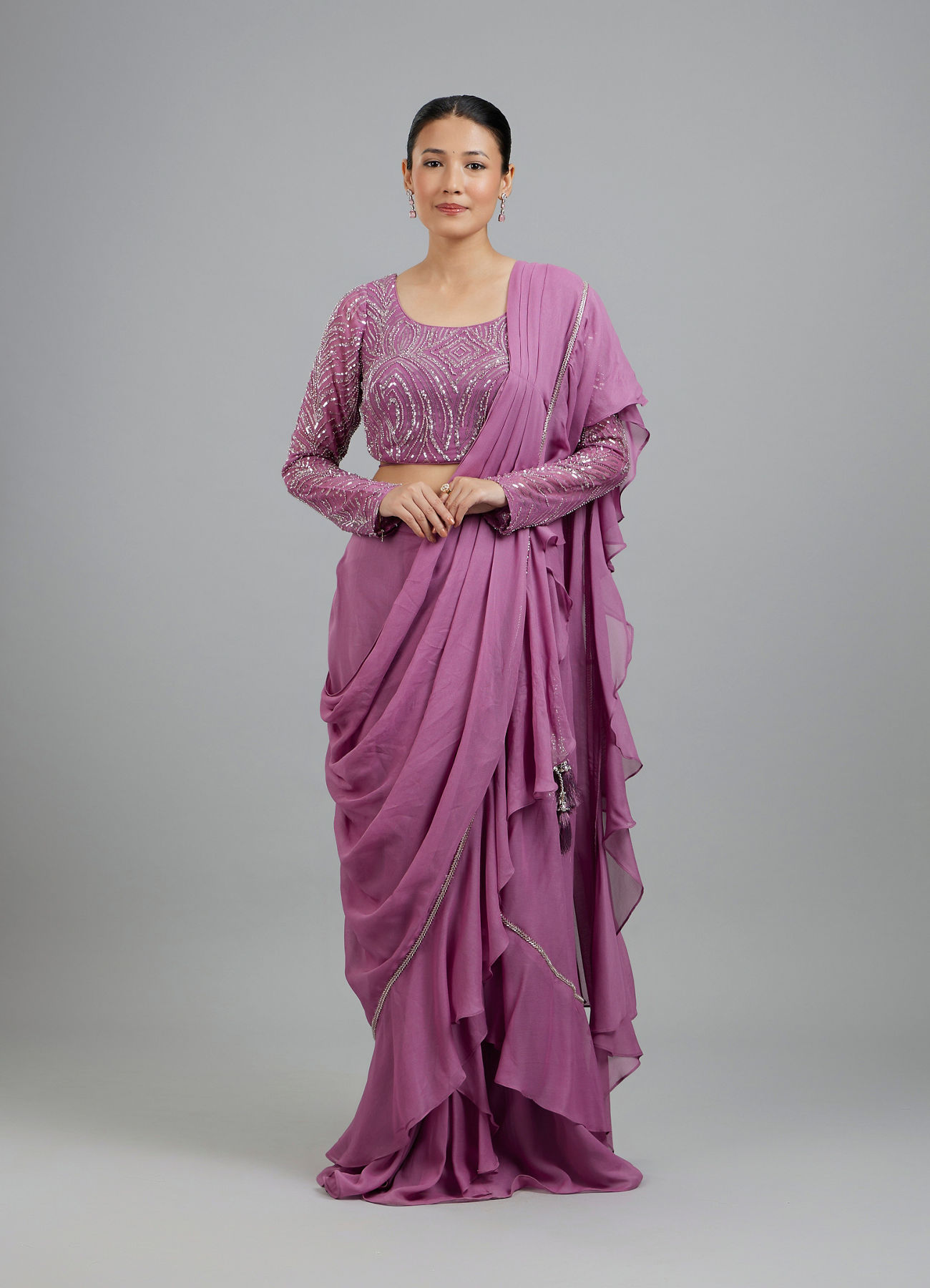 Mohey Women Purple Elegant Georgette Pre Draped Saree