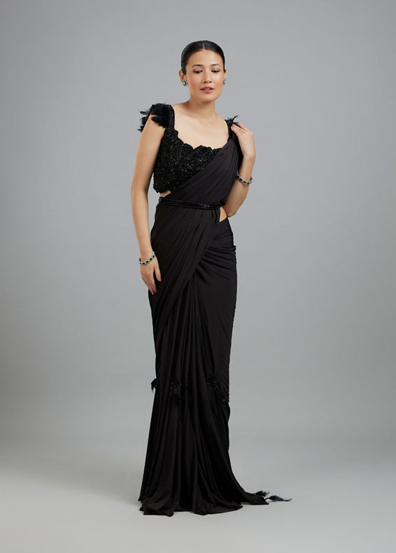 Mohey Women Glamorous Black Draped Saree Ensemble