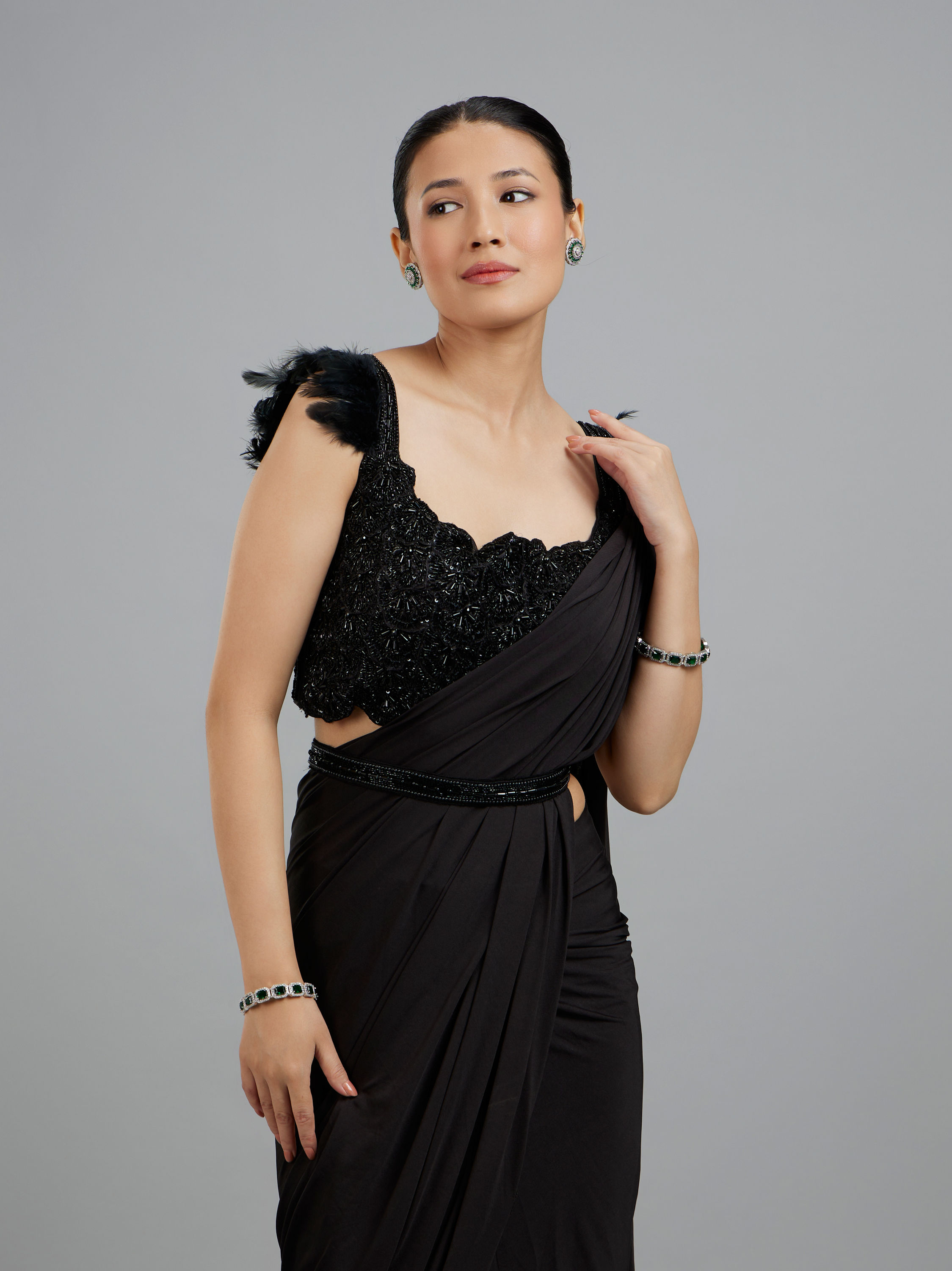 Mohey Women Glamorous Black Draped Saree Ensemble