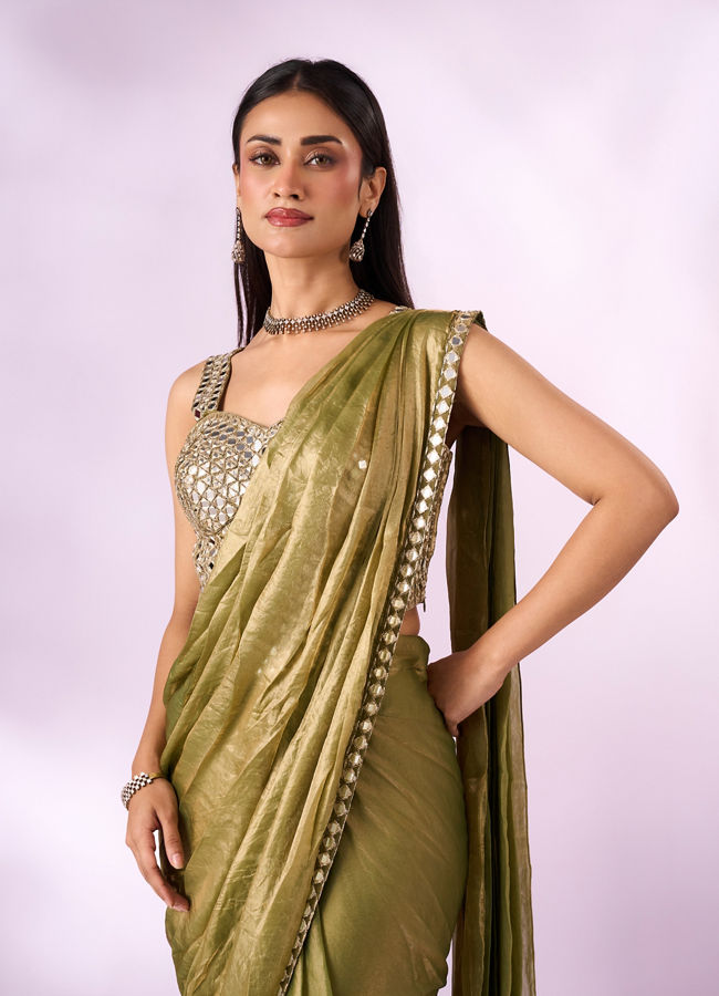 Mohey Women Green Organza Saree with Mirror Work