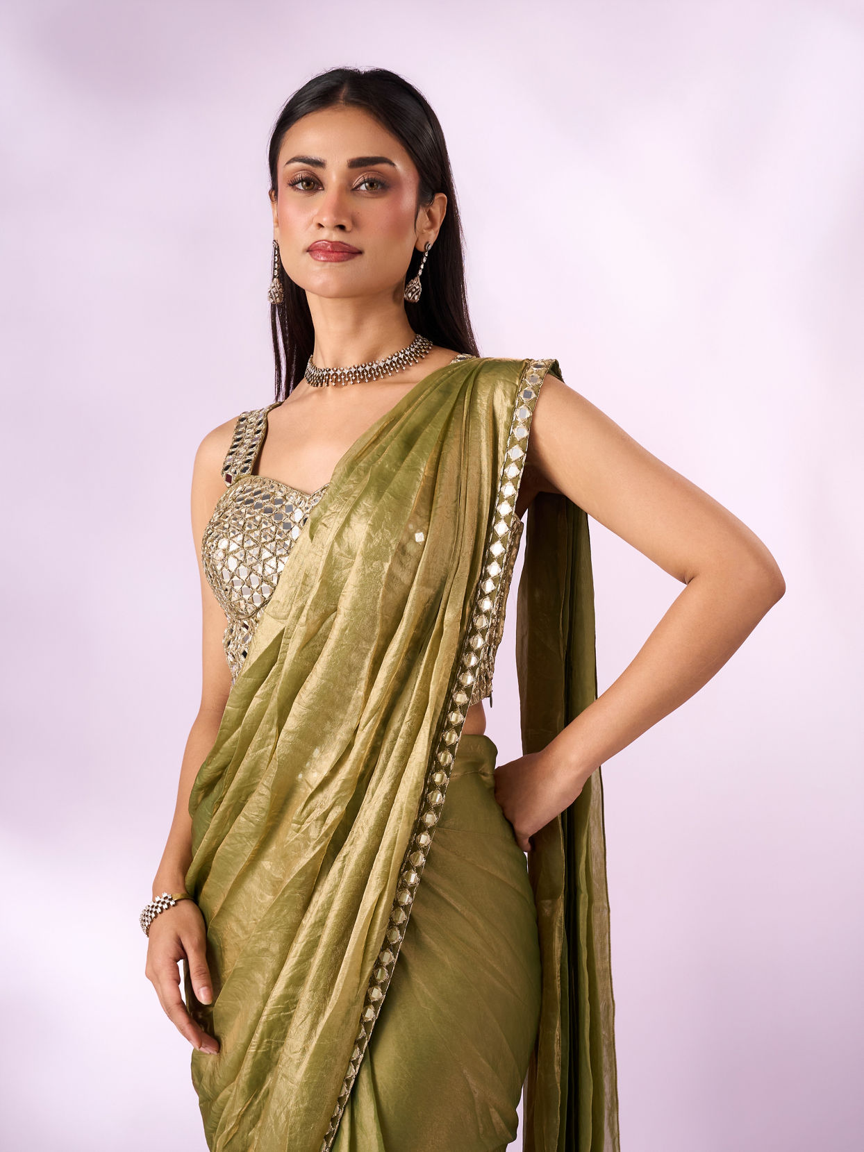Mohey Women Green Organza Saree with Mirror Work