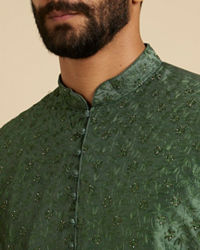 Manyavar Men Forest Green Sequinned Bel Buti Patterned Kurta Set