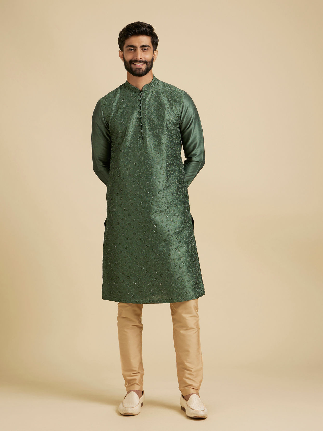 Manyavar Men Forest Green Sequinned Embroidered Bel Buti Patterned Kurta Set